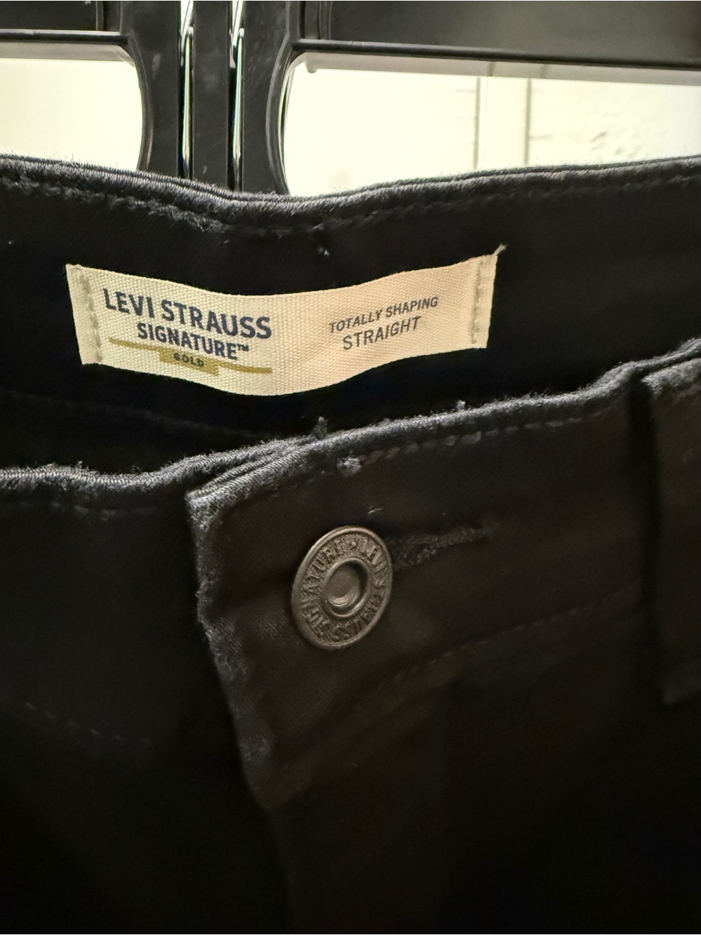 Levi Strauss Signature Gold Totally Shaping Straight Jeans Size 12 Short - Picture 8 of 10